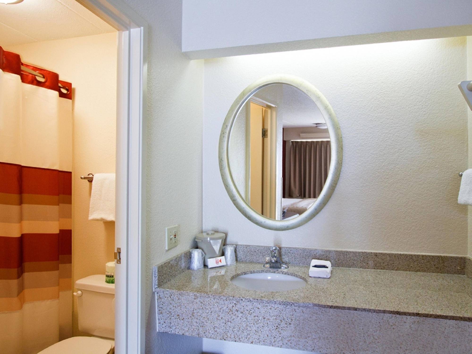 Red Roof Inn Philadelphia - Trevose Luaran gambar